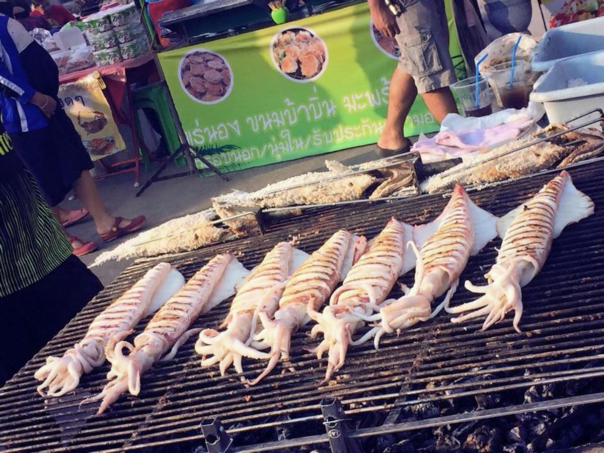 بيت شباب بورانا شون بوري المظهر الخارجي الصورة