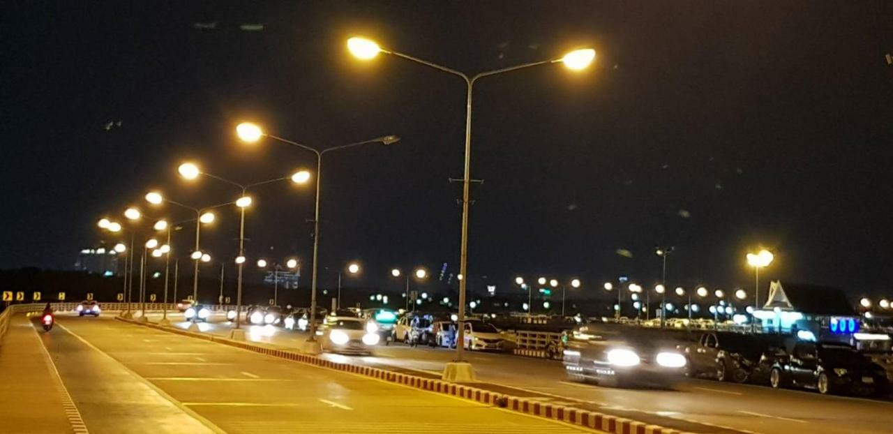 بيت شباب بورانا شون بوري المظهر الخارجي الصورة